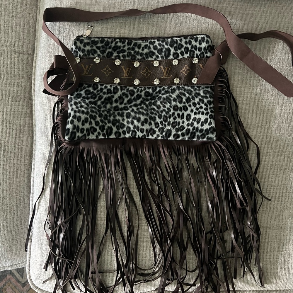 Leopard with Louis Vuitton Strip Bag with Fringe
